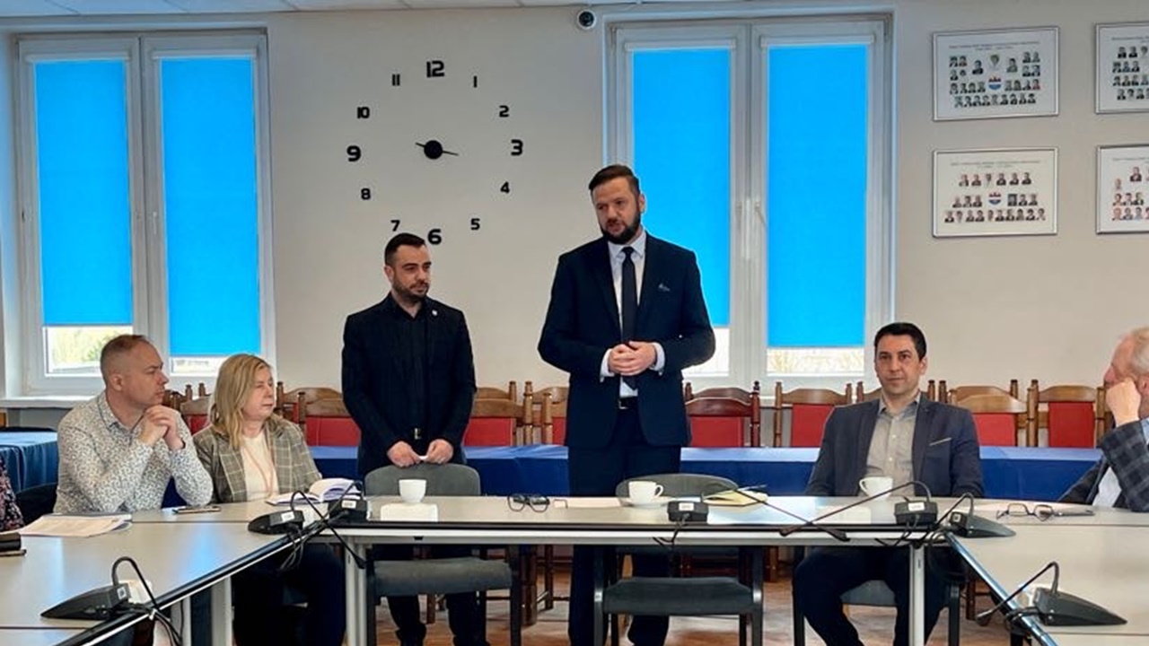 Nowy Dwór Mazowiecki: Samorządy rozmawiają o systemie transportu publicznego