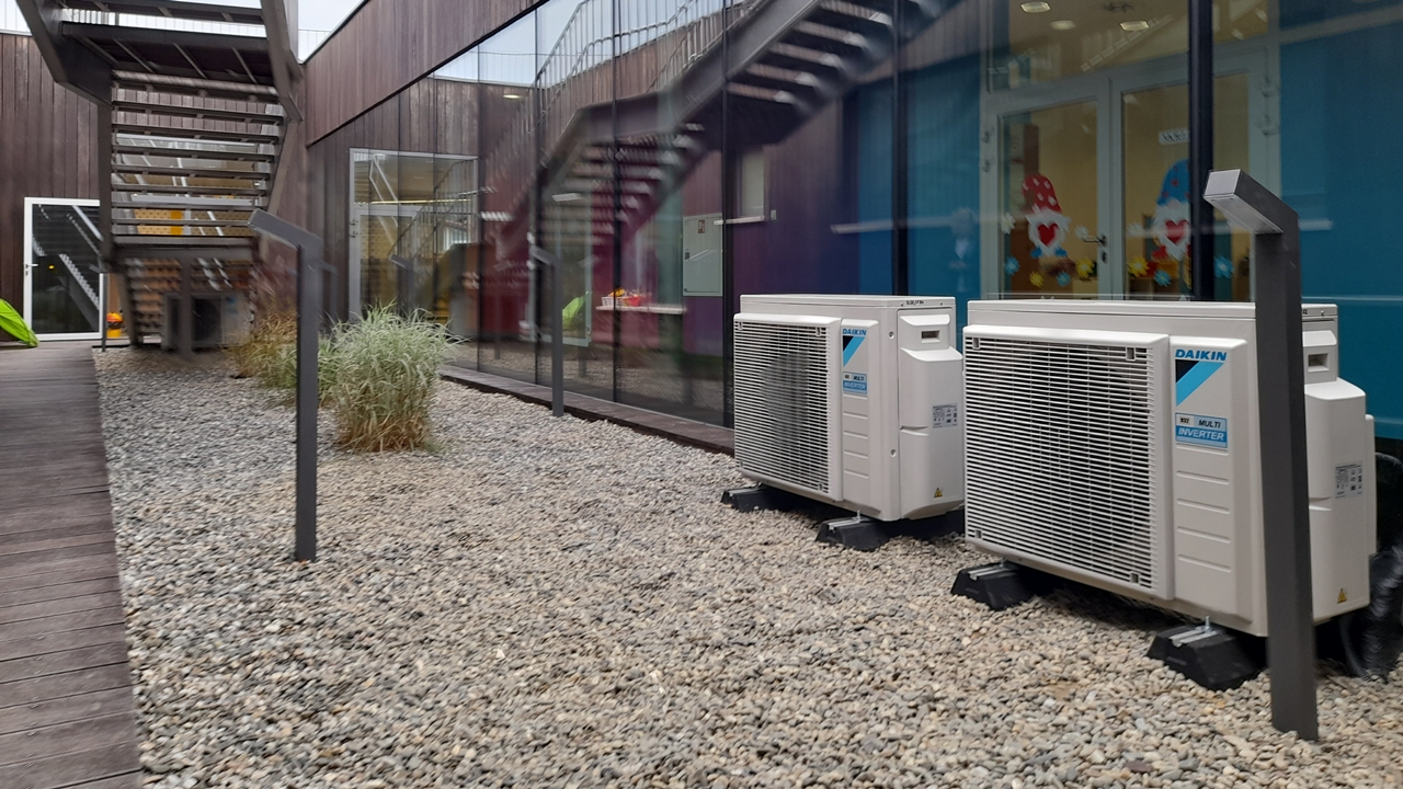 Jak dobrać moc klimatyzacji do powierzchni mieszkania? Poznaj zdanie ekspertów Kliwent
