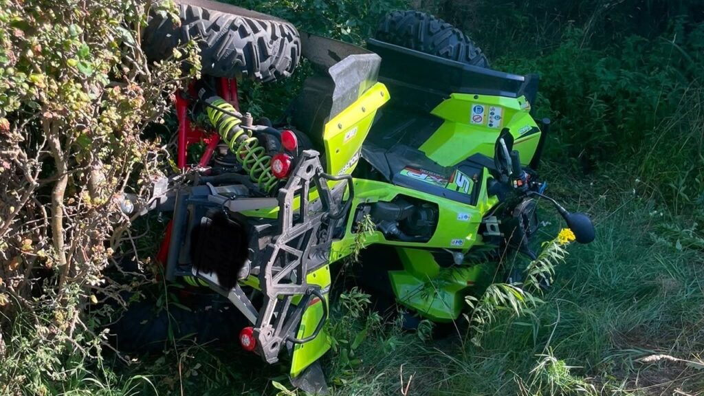 Wypadek quadem w Adamówku. 46-latek trafił do szpitala, lądował LPR
