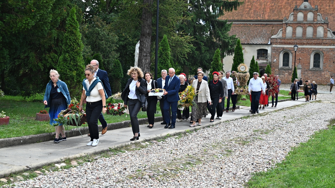 III Gminno Parafialne Dożynki w Zakroczymiu