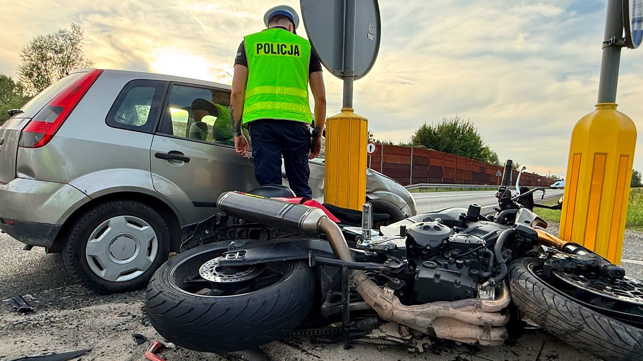 Tragiczny wypadek na DK50. Nie żyje motocyklista