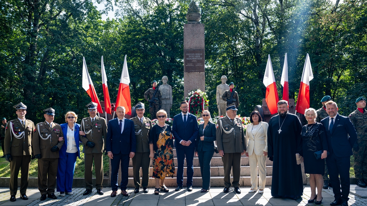 Modlin pamięta o swoich bohaterach. Wyjątkowe obchody 87. rocznicy Obrony Modlina