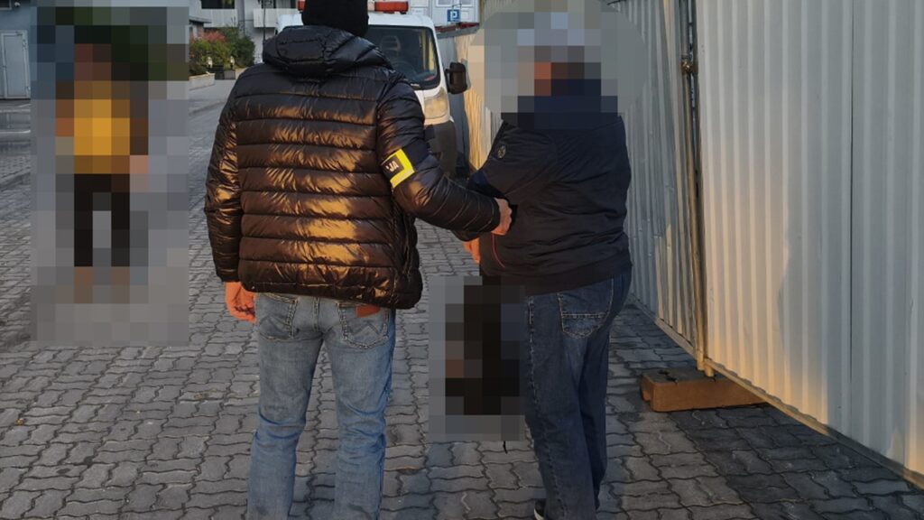 Poszukiwany listem gończym zatrzymany przez nowodworskich kryminalnych na terenie Warszawy
