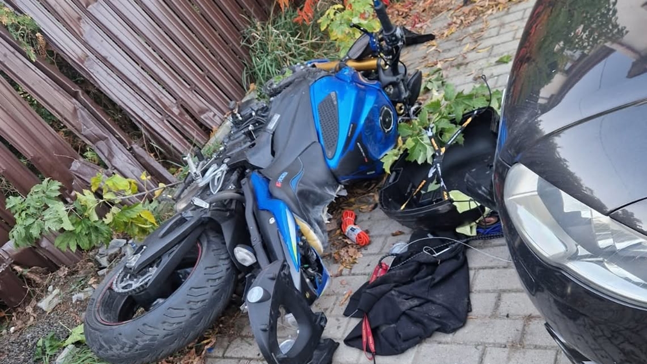 Groźny wypadek w gminie Leoncin. Motocyklista z otwartymi złamaniami trafił do szpitala