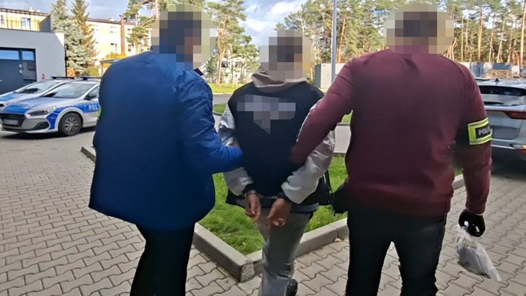 Usiłował obrabować kierowniczkę pociągu na stacji w Otwocku. 24-latek trafił do aresztu