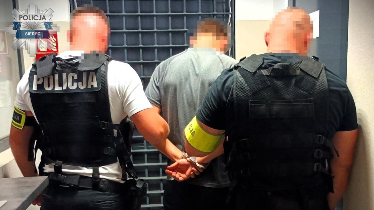 Sierpeccy policjanci zatrzymali 17-latka, który groził atakiem w szkole